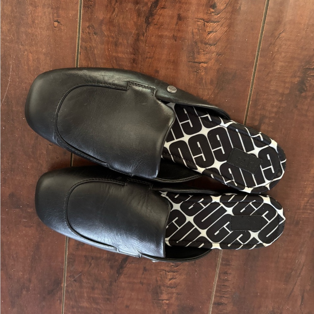 UGG Black Leather women’s Slip-On Loafers Janaya Mule black size 6 - Picture 5 of 5